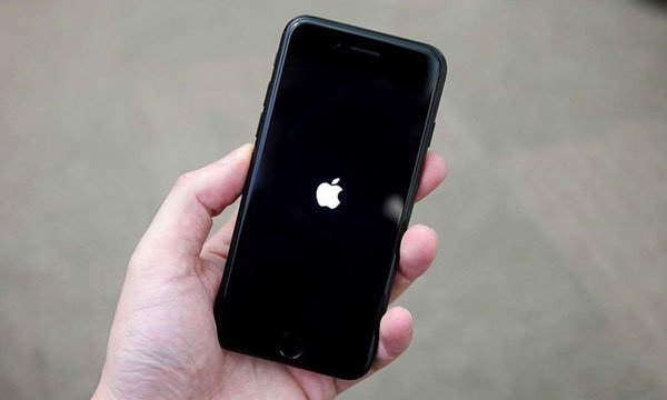 iphone elma logosunda takıldı açılmıyor Sorunu Kesin Çözümü