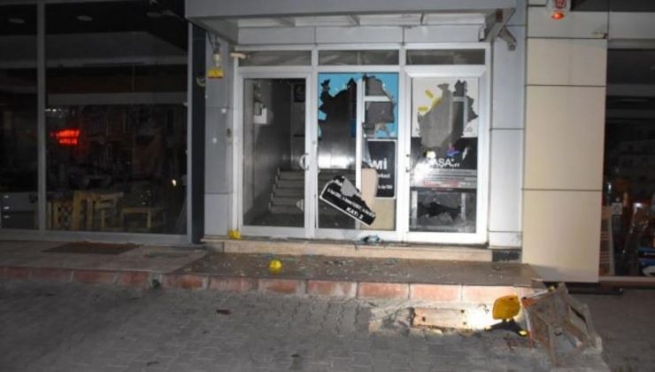 Malatya’da İYİ Parti binasına sopalı saldırı