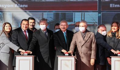 CHP Lideri Kılıçdaroğlu Elmadağ belediyesi toplu açılık törenine katıldı