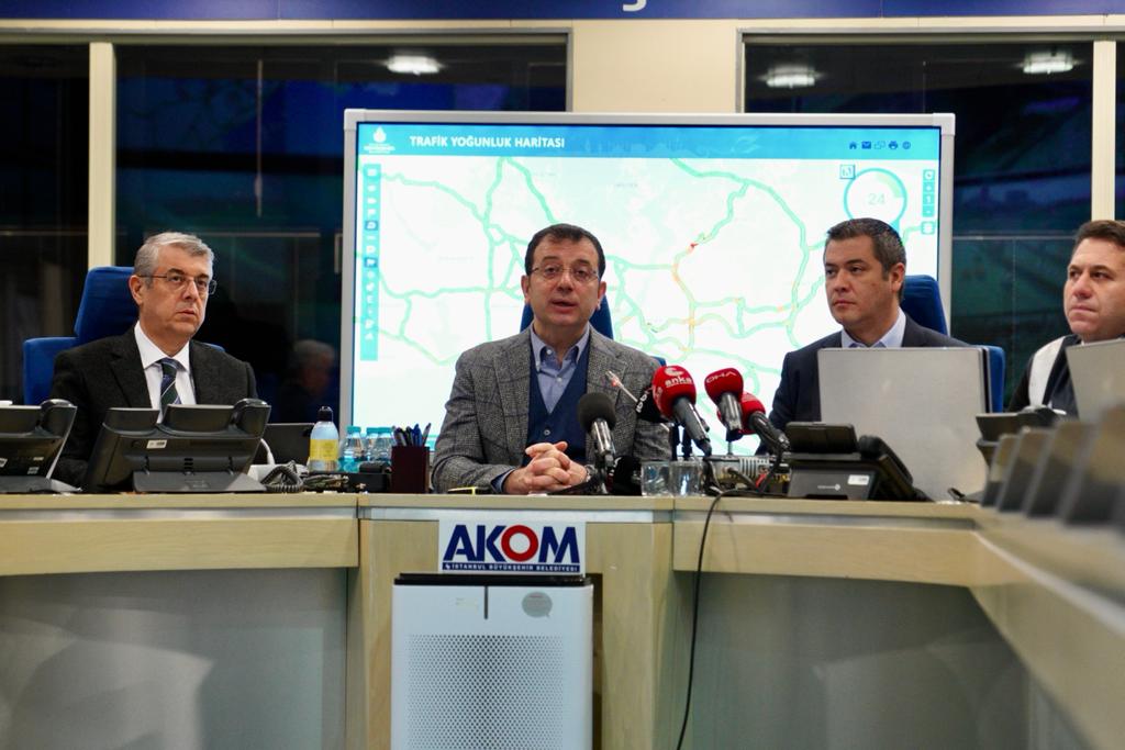 Ekrem İmamoğlu: Özel araçlarınız ile trafiğe çıkmamanız en kıymetli tedbir