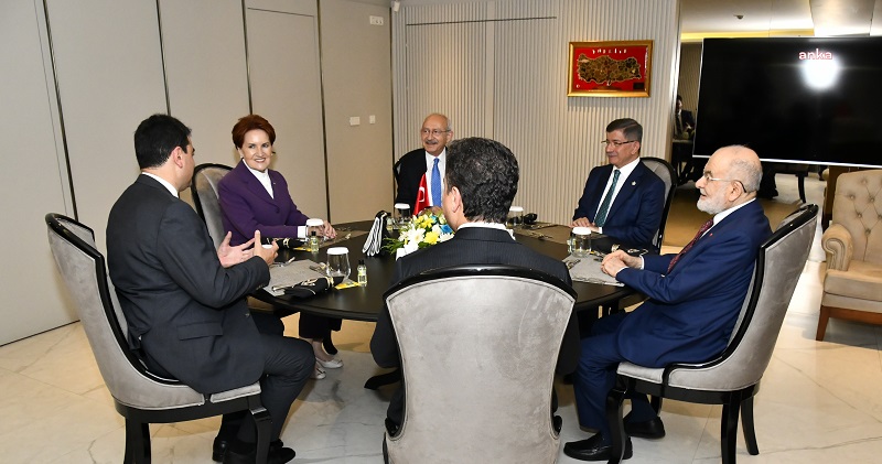 Altı Siyasi Parti Liderinden Ortak Açıklama: “Hedefimiz Sadece Yönetim Sisteminin Değil, Topyekûn Hayatlarımızın Değişmesidir”