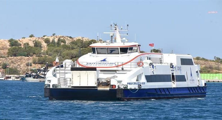 İzmir’de Şehit Ve Gazi Yakınları İçin Ücretsiz Gemi Turu Başlıyor