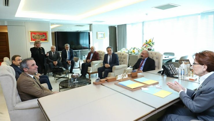 Meral Akşener, Alevi Bektaşi Sivil Toplum Kuruluşları Başkanları ile Görüştü