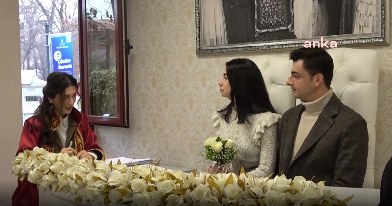 ANKA Haber Ajansı Muhabiri Özge Altunsu, Süleyman Sait Özkan ile bugün düzenlenen törenle hayatlarını birleştirdi.