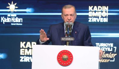 Cumhurbaşkanı Erdoğan: LGBT denilen olay, bizim kitabımızda yok. Fakat CHP’nin kitabında var mı? Var.