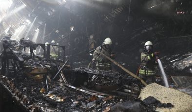 İstanbul Levent’teki MetroCity AVM’de Yangın Çıktı