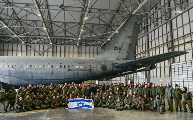 İsrail’den Sahra Hastanesi Kurmak ve Yüzlerce Ton Yardım Malzemesi Getirmek İçin Yola Çıkan 15 İsrail Askeri Kargo Uçağı Türkiye’ye Ulaştı
