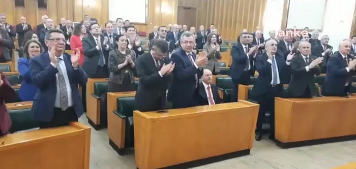 CHP Meclis Grubu Kılıçdaroğlu’nu Oy Birliği İle Aday Gösterdi