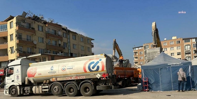 İstanbul Büyükşehir Belediyesi Hatay’da Çadır Kentlerdeki Elektrik Sorununu Çözüyor