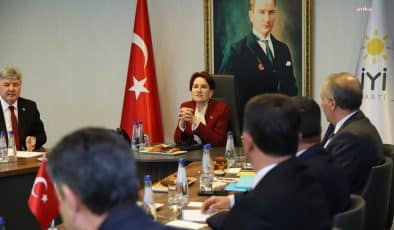Meral Akşener İYİ Partili Belediye Başkanlarıyla Bir Araya Geldi