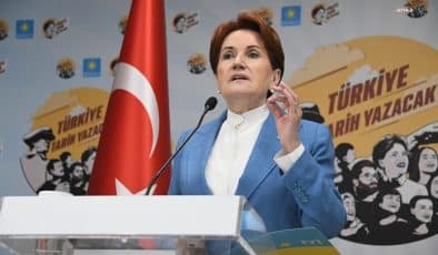 Meral Akşener: “Ya ne mutlu Türk’üm demekten rahatsız, Cumhuriyet değerlerimize de düpedüz gıcık olanları seçeceksiniz