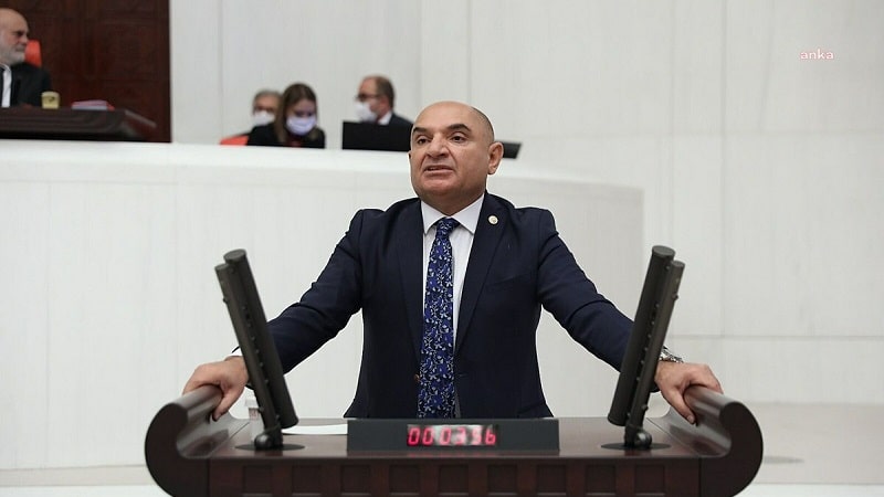 CHP’li Tahsin Tarhan: “Yeni Dışişleri Bakanımızın gündeminde, vatandaşlık verilen sığınmacılar yüzünden vize alamayan Türk vatandaşları var mı?