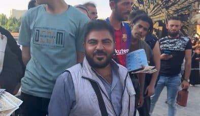 Youtuber Fatih Koparan Suriye Hama’da İstanbul’da 8 sene yaşayan bir Suriyeli ’ye denk geldi.