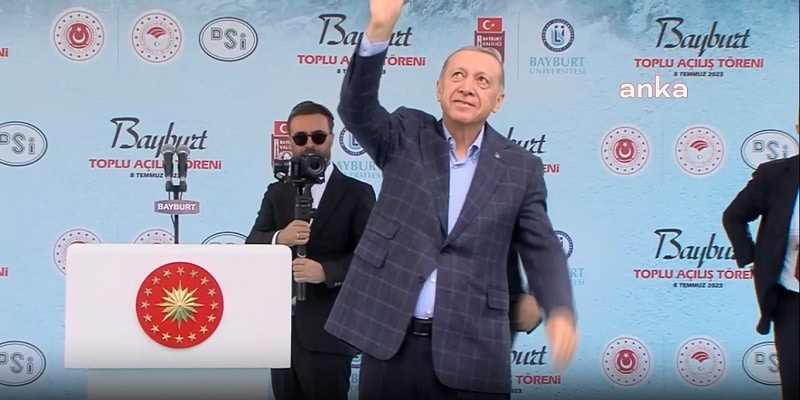 Erdoğan, Bayburt’ta; “Enflasyonla Mücadelemiz Kararlı Bir Şekilde Sürecek, Maalesef Hırsızlar Çok