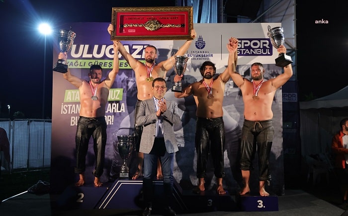 3. Ulugazi Yağlı Güreşleri’nde altın kemerin sahibi Hüseyin Gümüşalan oldu