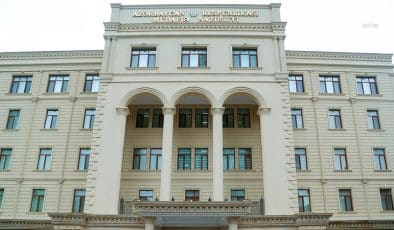 Azerbaycan Savunma Bakanlığı: “Karabağ’da antiterör operasyonu başlatıldı.”