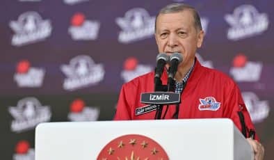 Cumhurbaşkanı Erdoğan, İzmir’de: “Fetret devri yaşayan şehirlerimizin tekrar hak ettikleri hizmetlerle buluşmasını sağlayacağız.