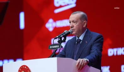 Cumhurbaşkanı Erdoğan: “Ülkemizi büyütme yolunda kat ettiğimiz mesafe tüm iş dünyamıza yeni bir nefestir.
