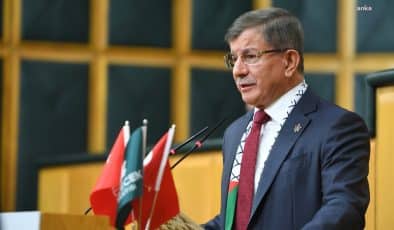 Ahmet Davutoğlu: “Bu olayların müsebbibi Filistinlileri yalnız bırakan Arap ülkeleri