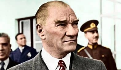 Yapay Zekaya Göre, Gazi Mustafa Kemal Atatürk Kimdir? Atatürk’ün En Ünlü sözleri Nelerdir?