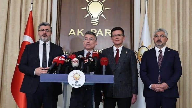 AKP Grup Başkanı Abdullah Güler’den “çalışan emeklilere ikramiye” açıklaması