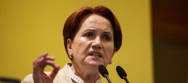 İYİ Parti’de İstifa Depremi Başkan Yardımcısı da istifa ettiğini açıkladı.