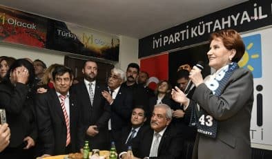 Meral Akşener: “Erdoğan, Yerlikaya’nın ellerini de sakın ola tutma, ülke neredeyse Kolombiya’ya doğru gidiyor”