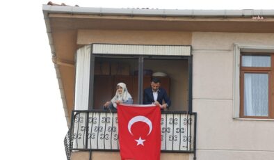 CHP İstanbul İl Başkanı Özgür Çelik: “İktidarın yedek lastiği olana kadar milliyetçilik yapanlardan alacak aklımız yok. Herkes haddini bilsin”