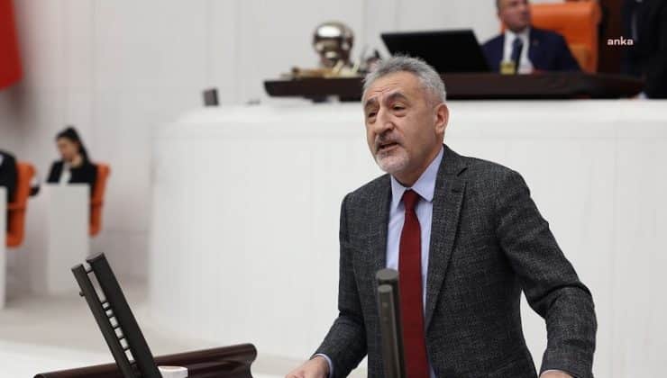 CHP’li Mustafa Adıgüzel’den Milli Eğitim Bakanı Yusuf Tekin’e: “15 Temmuz’da hainler dağdan inmedi.