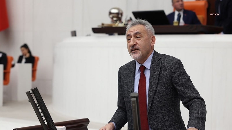 CHP’li Mustafa Adıgüzel’den Milli Eğitim Bakanı Yusuf Tekin’e: “15 Temmuz’da hainler dağdan inmedi.