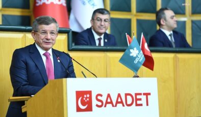 Ahmet Davutoğlu: “Saadet Partisi ile 100 seçim bölgesinde seçimlere ortak olarak gireceğiz.”