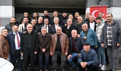 Mansur Yavaş, Ankara’nın Çeşitli Semtlerinde Çalışan Taksicilerle Bir Araya Geldi