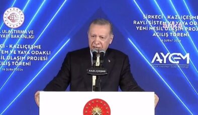 Cumhurbaşkanı Erdoğan: “Şu anda ülkeyi kimler yönetiyor? Bizler yönetiyoruz. İstanbul’da bulunan zat, böyle bir imkana sahip mi?”