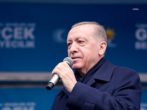 Cumhurbaşkanı Erdoğan: “Darbecilerden, işkencecilerden hesap sorarak milletimizin bu dönemle hesaplaşmasını gerçekleştirdik”