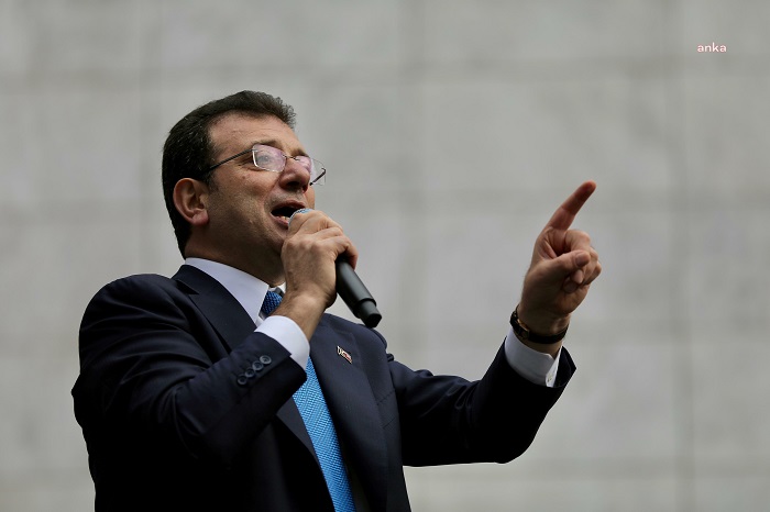 Ekrem İmamoğlu’ndan, Murat Kurum’a: İstanbul’u yönetecek olanın aklı da gözü de sokakta olacak, saraylarda maraylarda değil.”