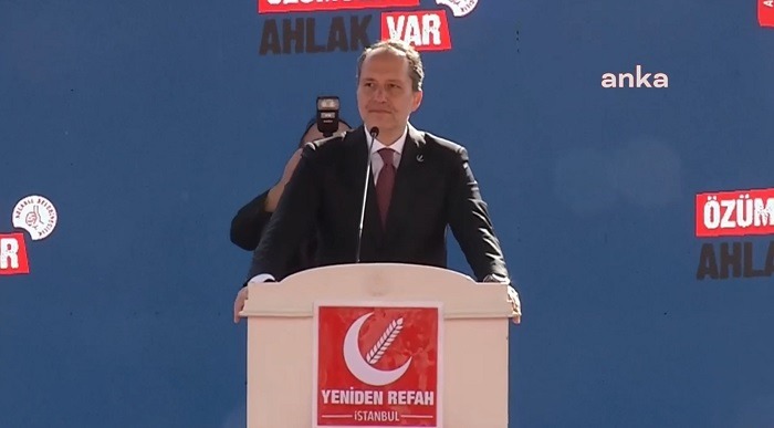 Fatih Erbakan’dan Erdoğan’a rozet tepkisi: Yolunu kaybetmiş bazı şahıslara rozet takıyorlar.