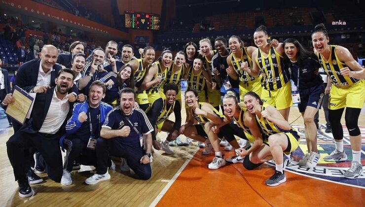 Fenerbahçe Kadın Basketbol Takımı, üst üste ikinci kez EuroLeague şampiyonu oldu