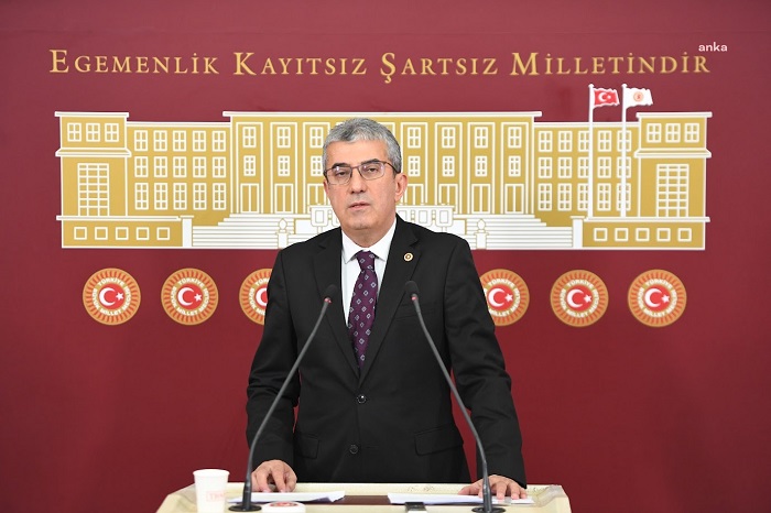 CHP’li Gökhan Günaydın: “Merkez Bankası Başkanı vatandaşın nasıl ezildiğini ne görmekte ne de umursamaktadır.”