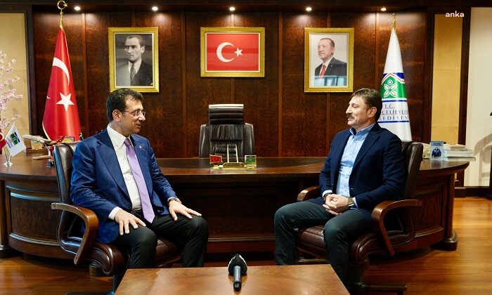 Ekrem İmamoğlu: “Seçilmişliğe, iradeye dönük saygıyı, toplumumuza yakışan bir hizmet dönemini hep birlikte sağlarız.”