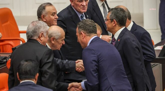 Özgür Özel ile MHP Genel Başkanı Devlet Bahçeli görüşmesi başladı.
