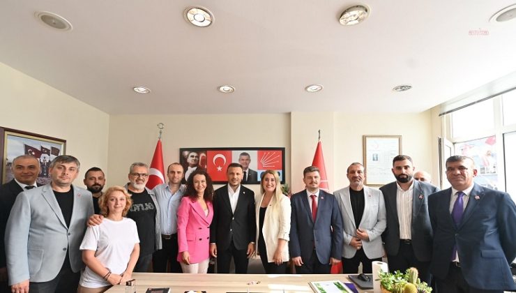 İYİ Parti’de Toplu İstifa Depremi!! CHP’ye Katıldılar.
