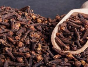 Karanfilin Faydaları: Doğanın Mucizesi