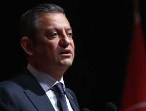 Özgür Özel: “Halise Küçükkaya’ya Allah’tan rahmet, Küçükkaya ailesine başsağlığı ve sabır diliyorum”