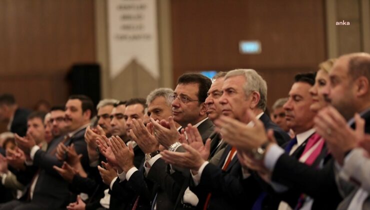 Tarihi Kentler Birliği Başkanı Mansur Yavaş oldu