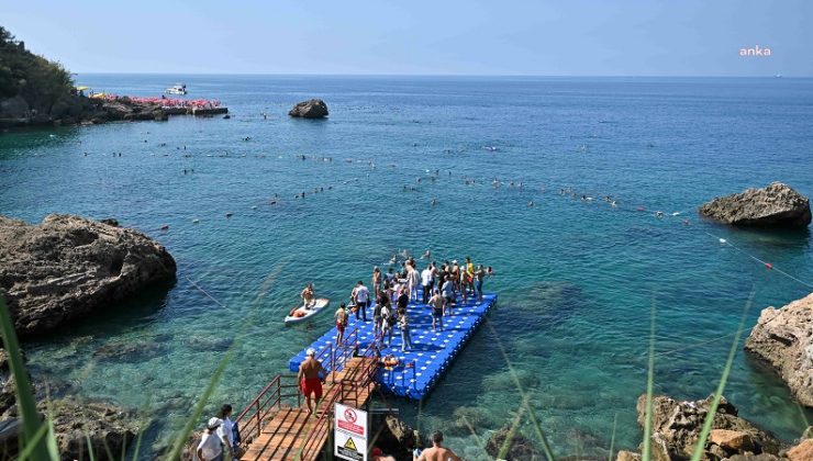 Bambus plajı, Muratpaşa Belediyesi’nin mücadelesinin ardından halka açıldı