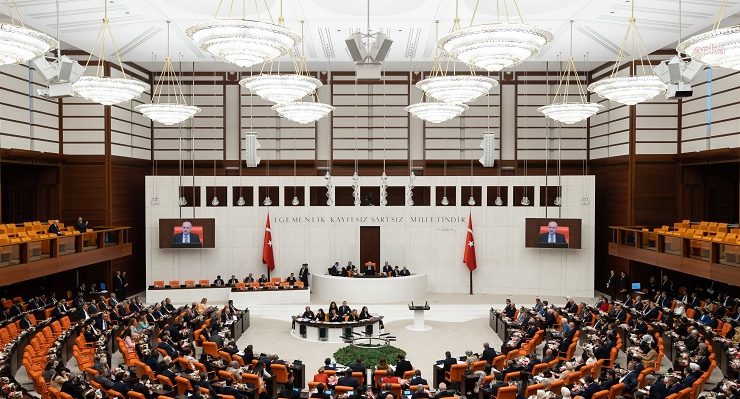 CHP’nin, Madımak ve Başbağlar katliamlarının faillerinin araştırılması önerisi reddedildi