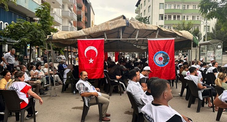 HDP’li Iğdır Belediyesi’nin işten çıkardığı 204 işçinin eylemi sürüyor