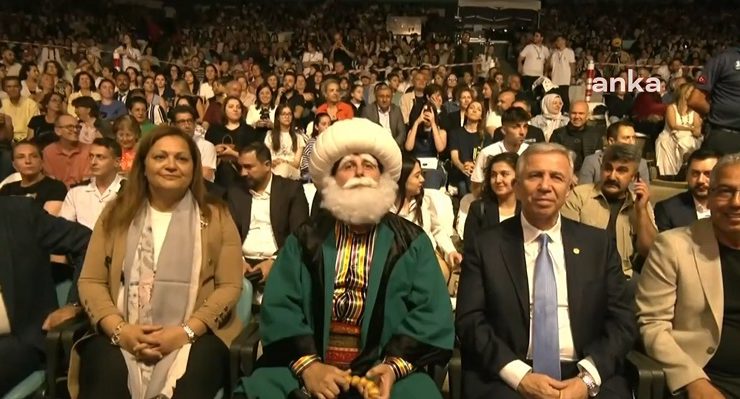 Nasreddin Hoca Şenlikleri Açılış Törenine Mansur Yavaş Ve Burcu Köksal Katıldı