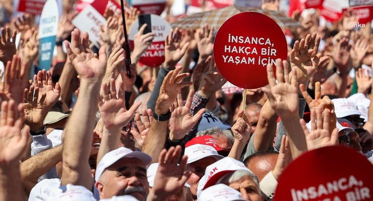 Son Dakika….. Emeklilere 11 milyar TL zam müjdesi