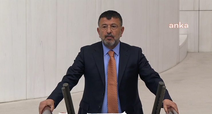 Veli Ağbaba: Türkiye maalesef tarikatlar arasında, cemaatler arasında pay edilmiş durumda